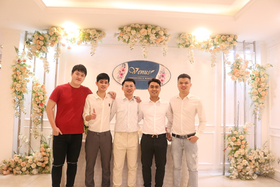 SINH VIÊN NĂM CUỐI VÀ NHỮNG TRẢI NGHIỆM MÙA THỰC TẬP TẠI MEGARAD CENTER